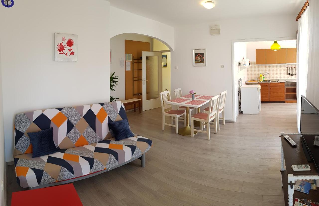 Lori Apartment